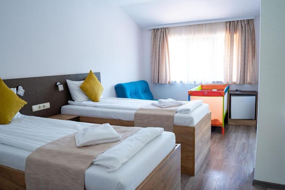 Tryavna Lake Hotel & Spa Экстерьер фото
